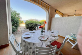 Manon - Beach by foot Terrace with sea view